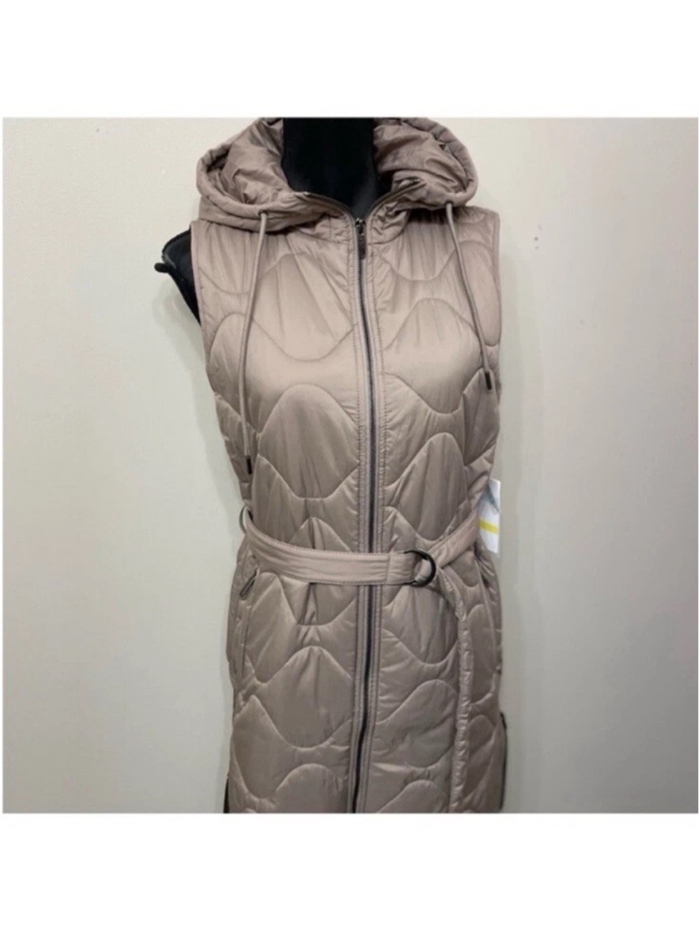 NWT Z by Zella All Day Women’s Quilted Hooded Belted Vest S